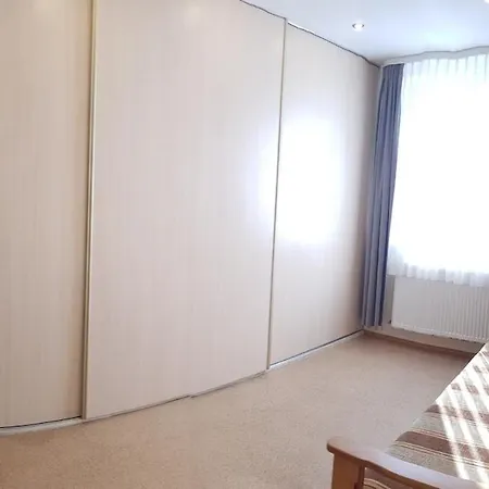 アパート 2-room In The House With The Separate Entrance & Free Parking