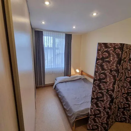 Apartamento 2-room In The House With The Separate Entrance & Free Parking Riga